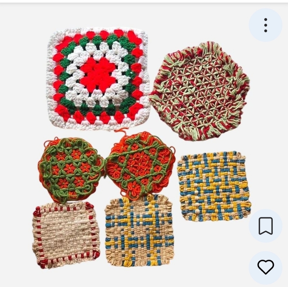 Lot of assorted vintage handmade pot holders